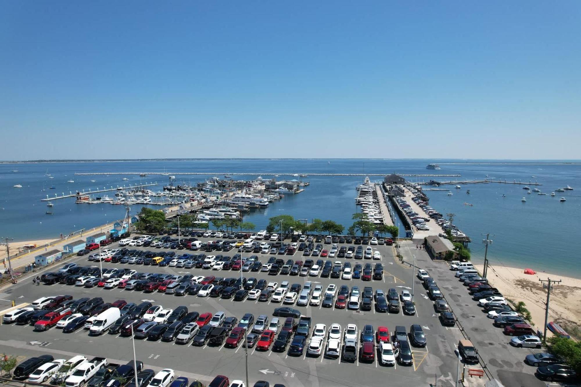 Apartamento Center Of Town Steps Away Private Deck Provincetown Exterior foto